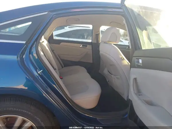 5NPE24AF8GH335630 2016 HYUNDAI SONATA - Image 8
