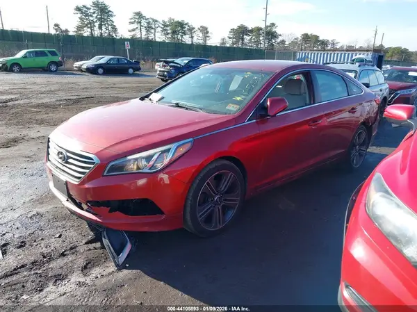 5NPE24AF8GH335840 2016 HYUNDAI SONATA - Image 2