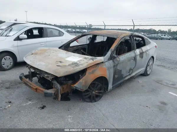 5NPE24AF8GH336292 2016 HYUNDAI SONATA - Image 2