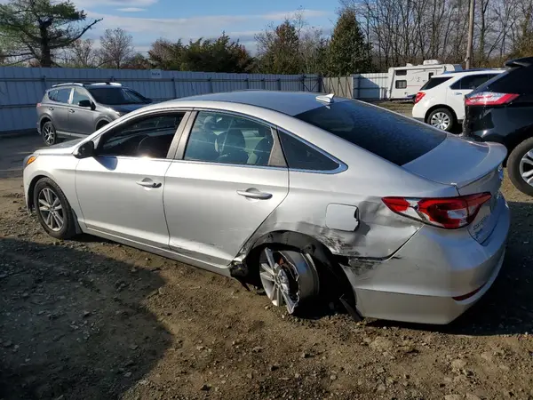 5NPE24AF8GH337023 2016 HYUNDAI SONATA - Image 2
