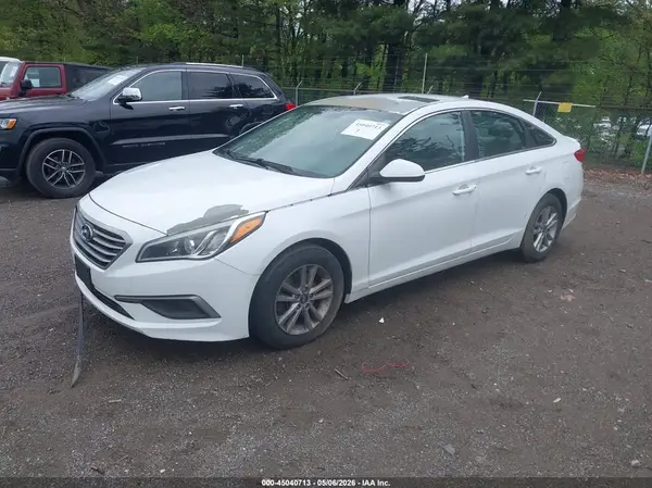5NPE24AF8GH337992 2016 HYUNDAI SONATA - Image 2