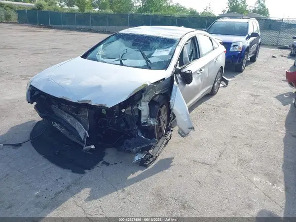 5NPE24AF8GH338110 2016 HYUNDAI SONATA - Image 2