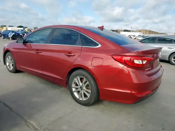 5NPE24AF8GH339368 2016 HYUNDAI SONATA - Image 2