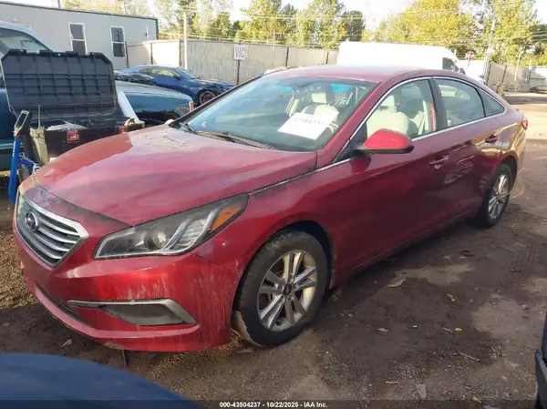 5NPE24AF8GH339404 2016 HYUNDAI SONATA - Image 2