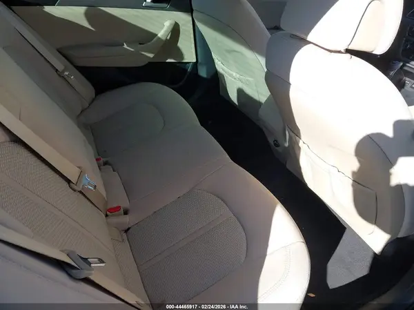 5NPE24AF8GH340049 2016 HYUNDAI SONATA - Image 8
