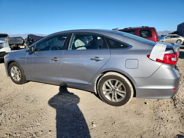 5NPE24AF8GH343906 2016 HYUNDAI SONATA - Image 2
