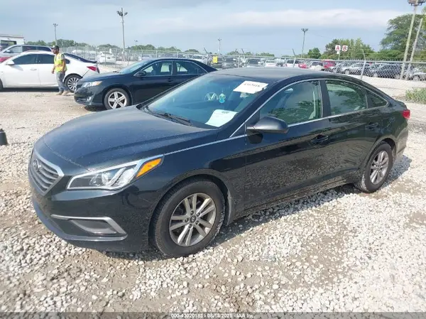 5NPE24AF8GH347602 2016 HYUNDAI SONATA - Image 2