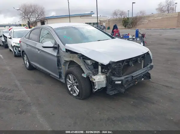 5NPE24AF8GH349009 2016 HYUNDAI SONATA - Image 1