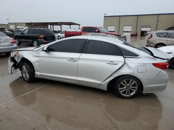 5NPE24AF8GH349611 2016 HYUNDAI SONATA - Image 2