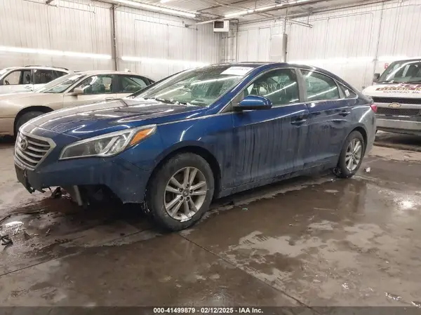 5NPE24AF8GH349687 2016 HYUNDAI SONATA - Image 2