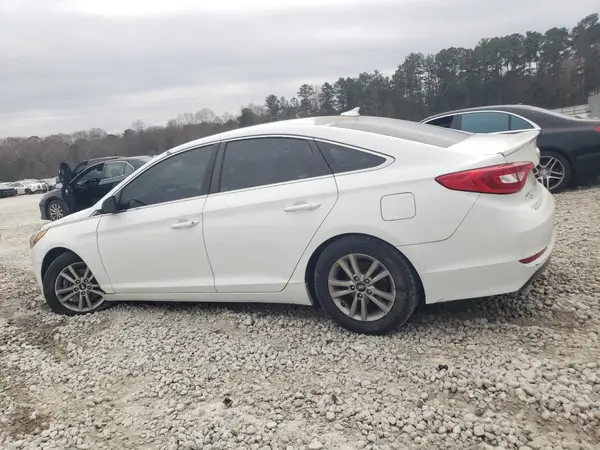 5NPE24AF8GH358101 2016 HYUNDAI SONATA - Image 2