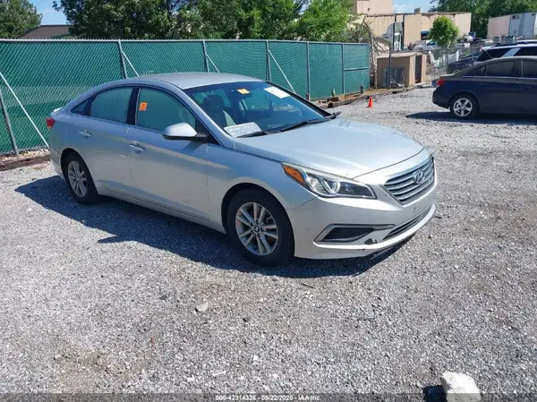 5NPE24AF8GH366487 2016 HYUNDAI SONATA - Image 1
