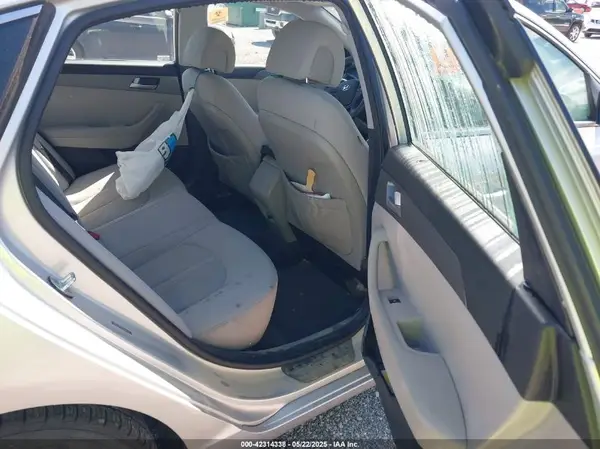 5NPE24AF8GH366487 2016 HYUNDAI SONATA - Image 8