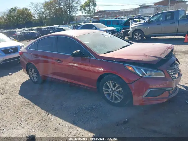 5NPE24AF8GH369583 2016 HYUNDAI SONATA - Image 1