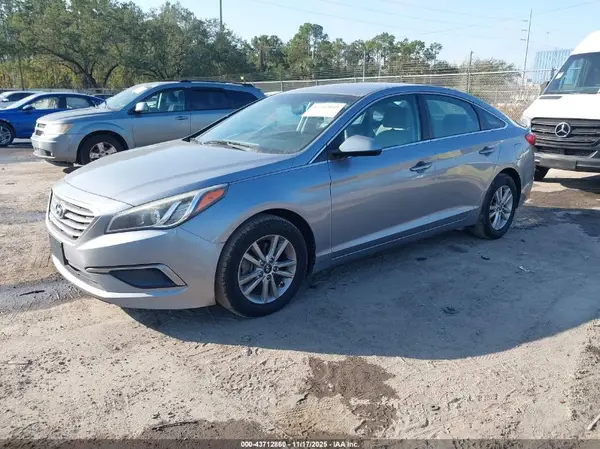 5NPE24AF8GH371673 2016 HYUNDAI SONATA - Image 2