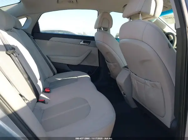 5NPE24AF8GH371673 2016 HYUNDAI SONATA - Image 8