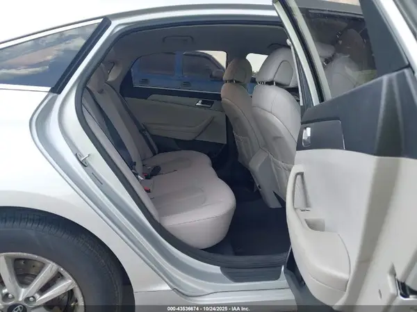 5NPE24AF8GH372273 2016 HYUNDAI SONATA - Image 8