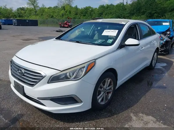 5NPE24AF8GH375531 2016 HYUNDAI SONATA - Image 2