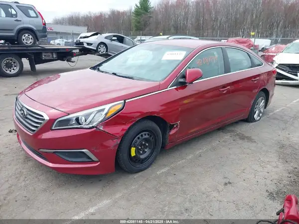 5NPE24AF8GH376033 2016 HYUNDAI SONATA - Image 2