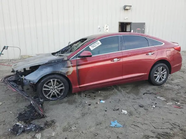 5NPE24AF8GH376341 2016 HYUNDAI SONATA - Image 1