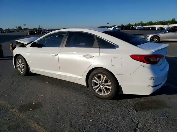 5NPE24AF8GH381426 2016 HYUNDAI SONATA - Image 2