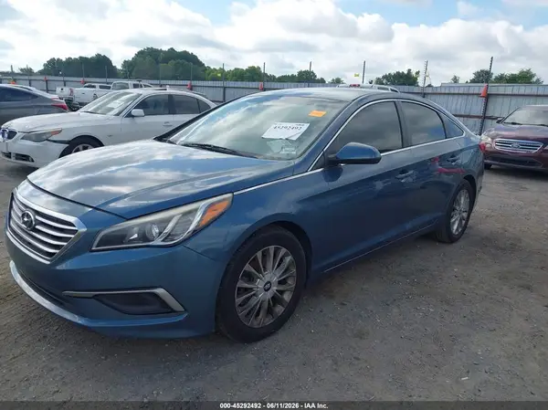 5NPE24AF8GH381488 2016 HYUNDAI SONATA - Image 2