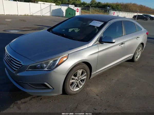 5NPE24AF8GH383662 2016 HYUNDAI SONATA - Image 2