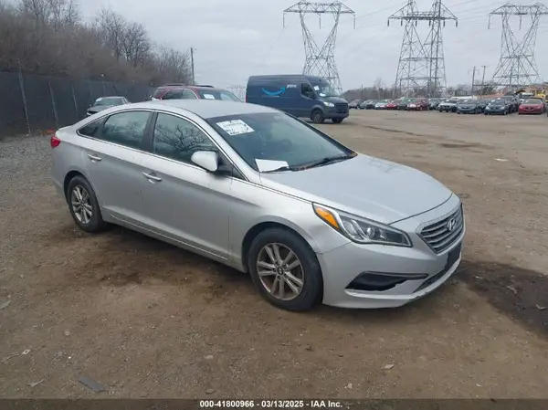 5NPE24AF8GH385654 2016 HYUNDAI SONATA - Image 1