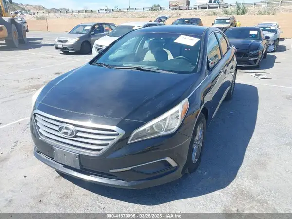5NPE24AF8GH391938 2016 HYUNDAI SONATA - Image 2