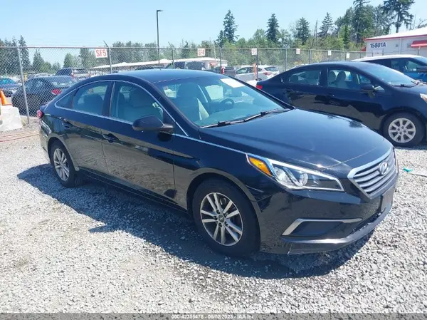 5NPE24AF8GH393124 2016 HYUNDAI SONATA - Image 1