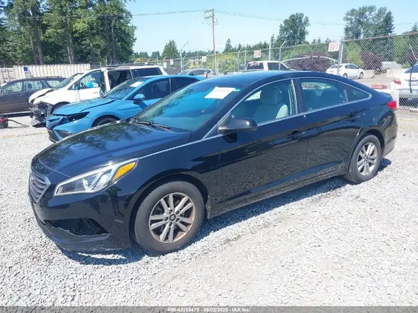 5NPE24AF8GH393124 2016 HYUNDAI SONATA - Image 2