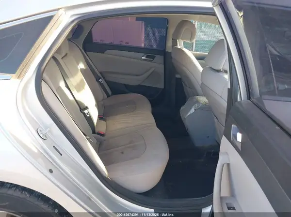5NPE24AF8GH393723 2016 HYUNDAI SONATA - Image 8