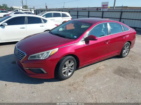 5NPE24AF8GH397223 2016 HYUNDAI SONATA - Image 2