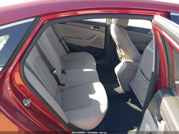 5NPE24AF8GH397223 2016 HYUNDAI SONATA - Image 8