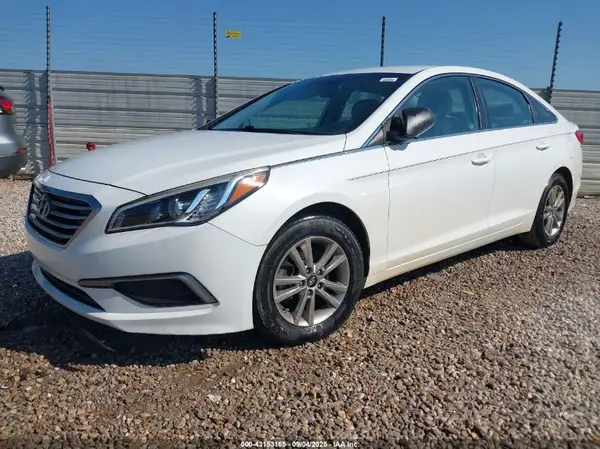 5NPE24AF8GH398419 2016 HYUNDAI SONATA - Image 2
