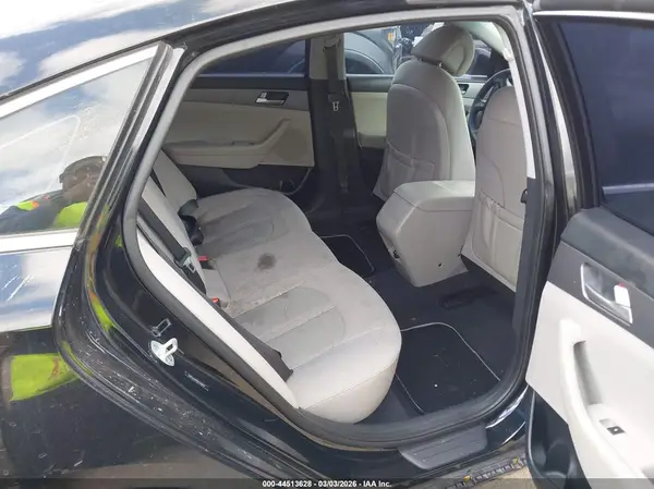 5NPE24AF8GH399697 2016 HYUNDAI SONATA - Image 8