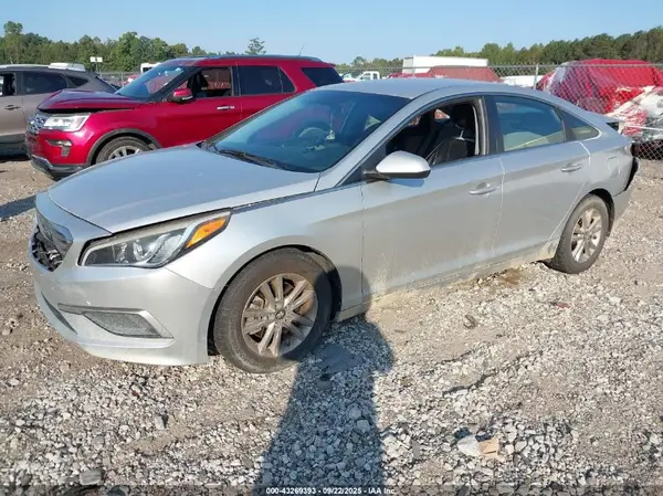 5NPE24AF8GH400959 2016 HYUNDAI SONATA - Image 2