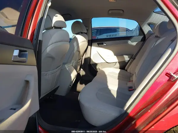 5NPE24AF8GH401643 2016 HYUNDAI SONATA - Image 8