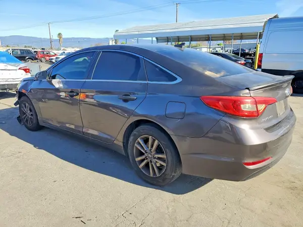 5NPE24AF8GH402517 2016 HYUNDAI SONATA - Image 2