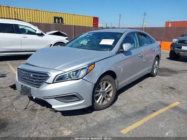 5NPE24AF8GH403019 2016 HYUNDAI SONATA - Image 2
