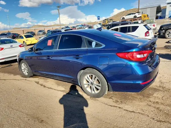 5NPE24AF8GH403733 2016 HYUNDAI SONATA - Image 2
