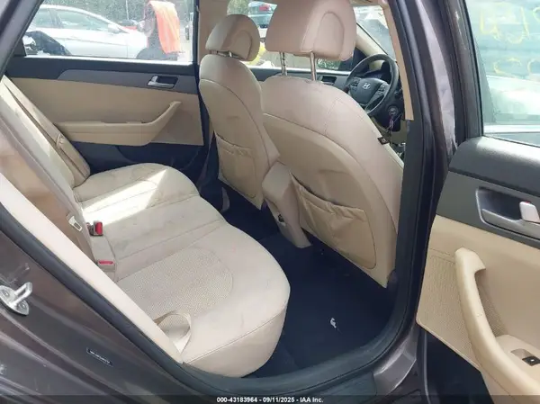 5NPE24AF8GH403764 2016 HYUNDAI SONATA - Image 8