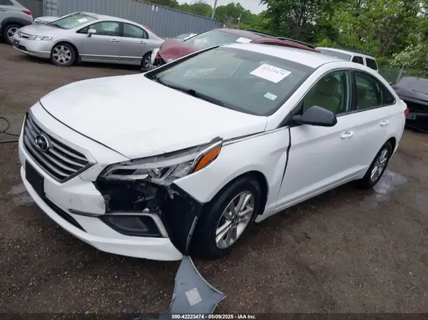 5NPE24AF8GH405157 2016 HYUNDAI SONATA - Image 2