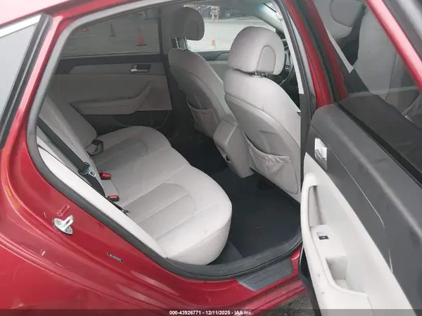 5NPE24AF8GH405515 2016 HYUNDAI SONATA - Image 8