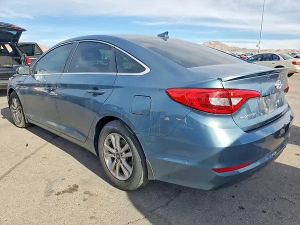 5NPE24AF8GH409211 2016 HYUNDAI SONATA - Image 2