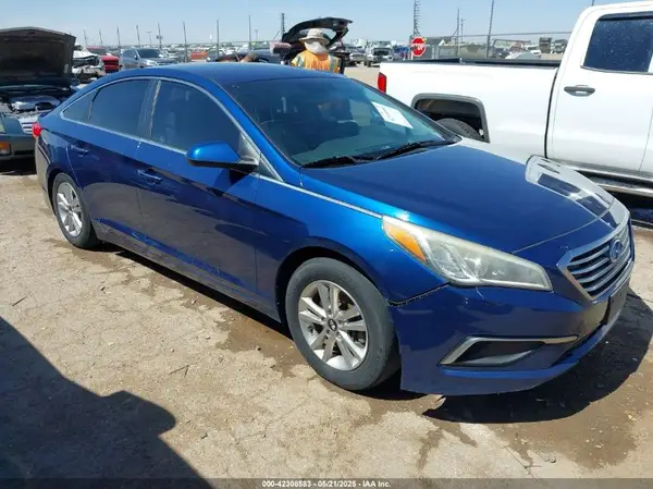 5NPE24AF8GH411248 2016 HYUNDAI SONATA - Image 1