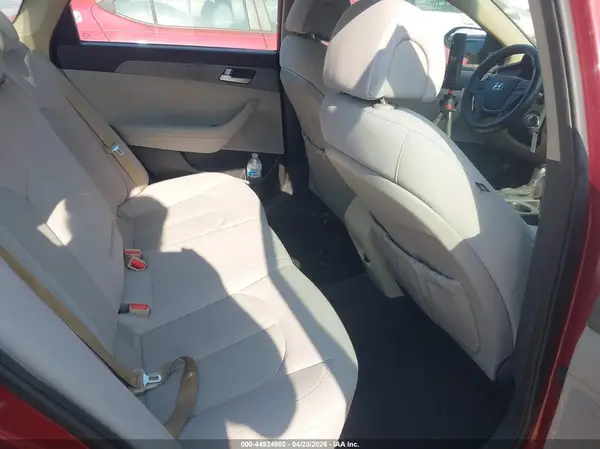 5NPE24AF8GH413775 2016 HYUNDAI SONATA - Image 8