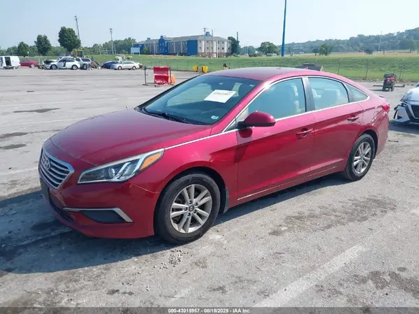 5NPE24AF8GH421553 2016 HYUNDAI SONATA - Image 2