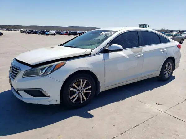 5NPE24AF8GH424680 2016 HYUNDAI SONATA - Image 1
