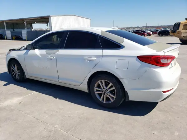 5NPE24AF8GH424680 2016 HYUNDAI SONATA - Image 2